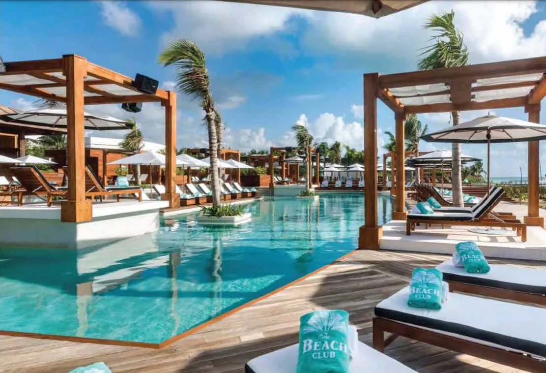 شقة للبيع في لاسيرينا الساحل الشمالي في الضبعة بمساحة 0 م² تتكون من 4 غرف