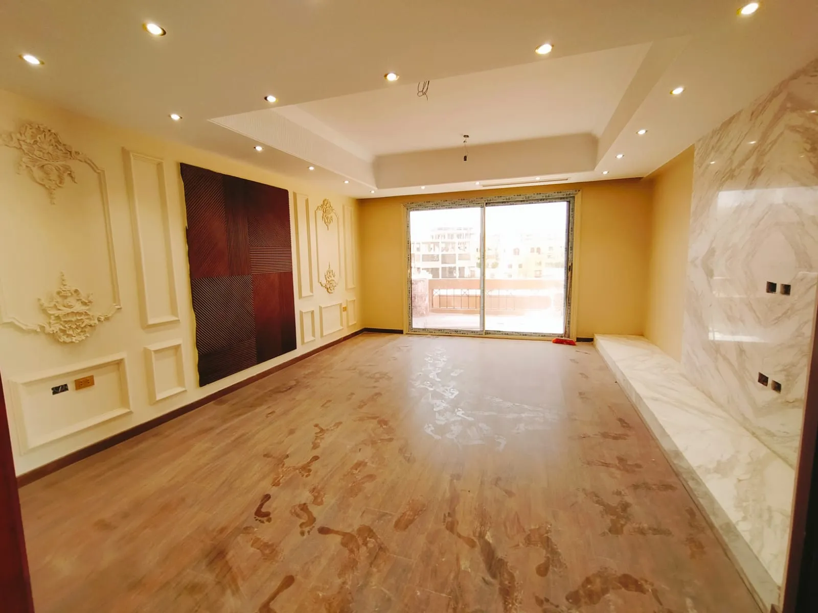  للبيع في قطامية جاردينز في  بمساحة 0 م² تتكون من 0 غرف