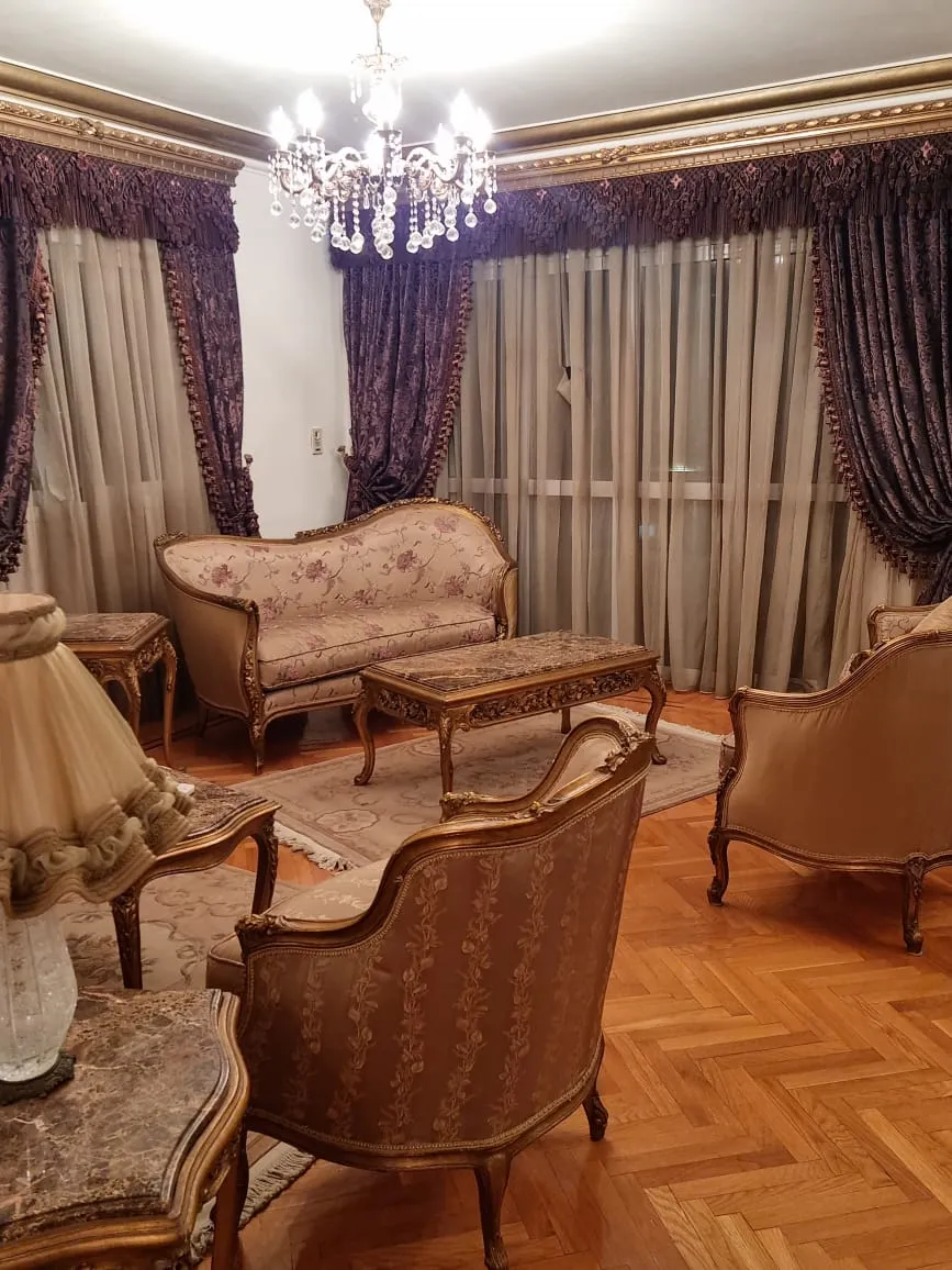  for sale in Beverly Hills in  of 0 m² with 0 bedrooms