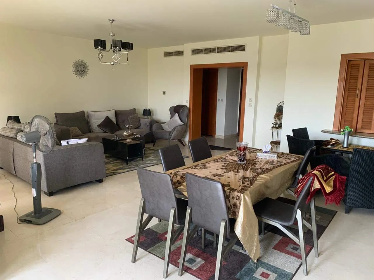  للبيع في أب تاون كايرو في  بمساحة 0 م² تتكون من 0 غرف