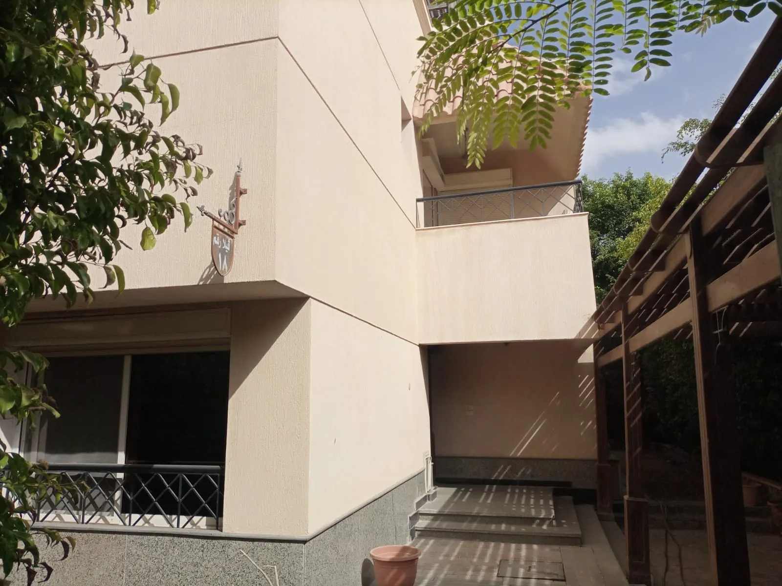 Villa for sale in El Rehab  in New Cairo of 0 m² with 3 bedrooms