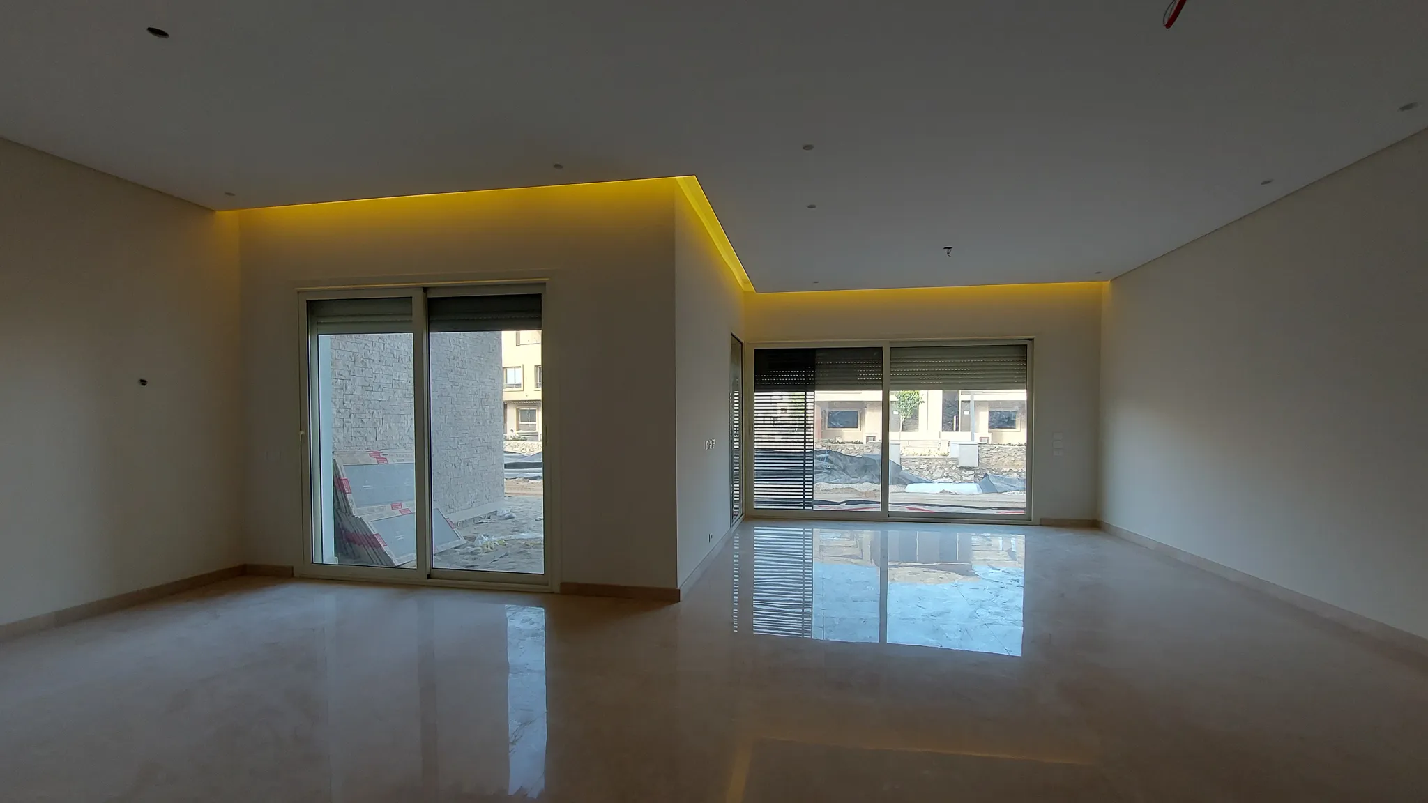  للبيع في نيو جيزة في  بمساحة 0 م² تتكون من 0 غرف