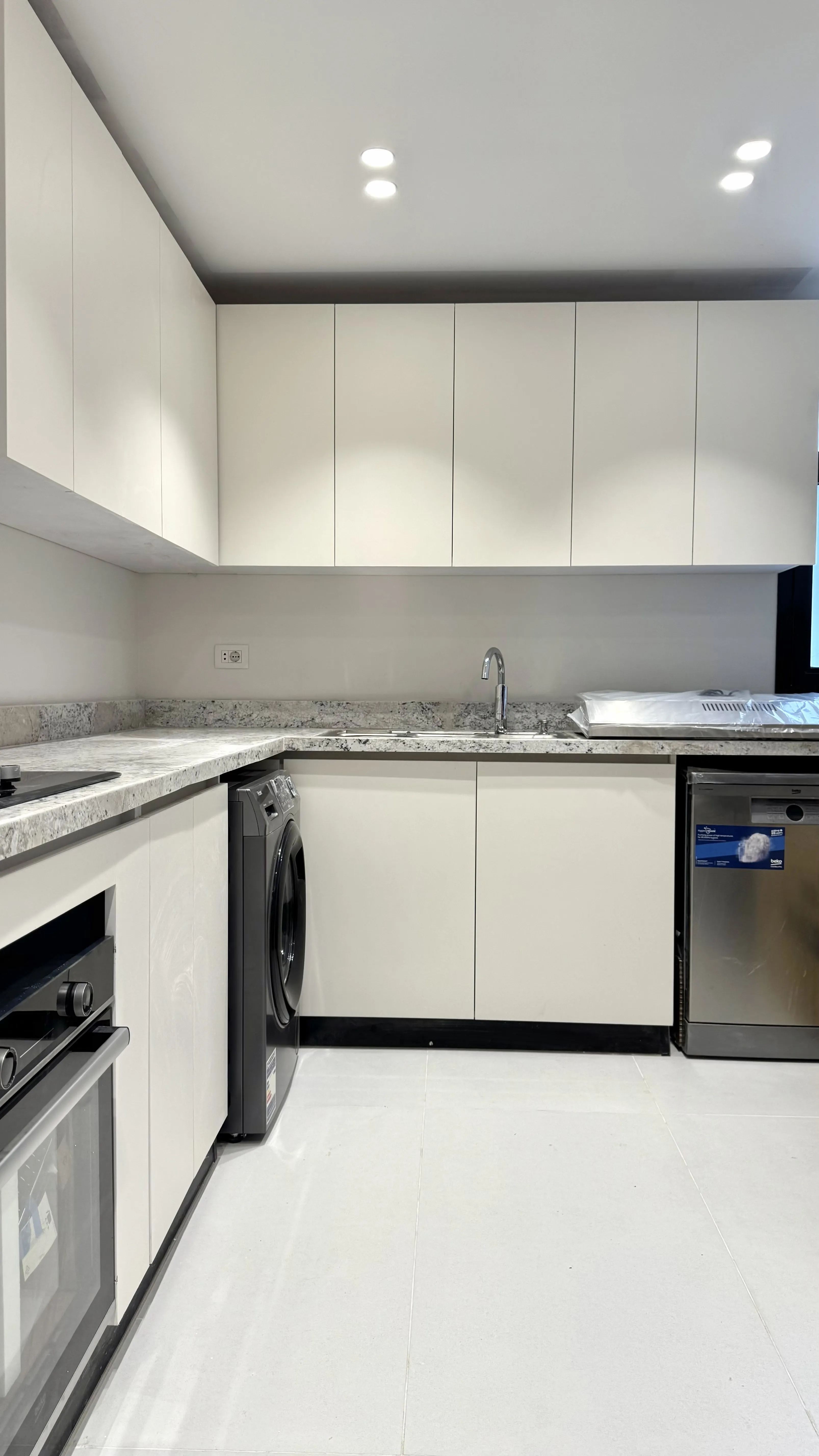 شقة للبيع في ويست تاون ريزيدنس في الشيخ زايد بمساحة 0 م² تتكون من 2 غرف